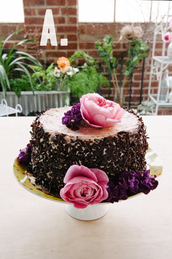 turning grocery store cakes into wedding cakes