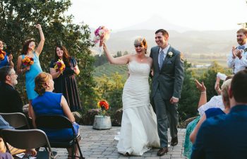 Hannah & Matthew's Oregon Hood River Wedding | A Practical Wedding (13)