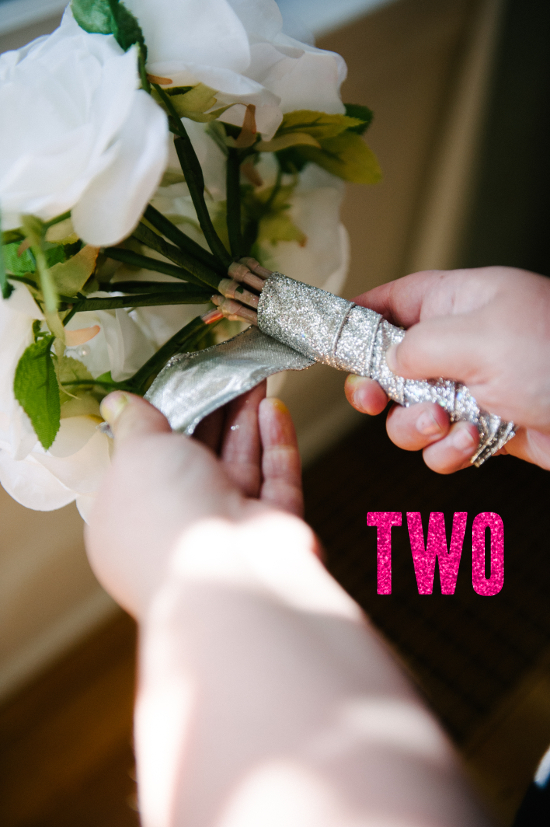 Kitschy Bouquet Tutorial | A Practical Wedding (4)