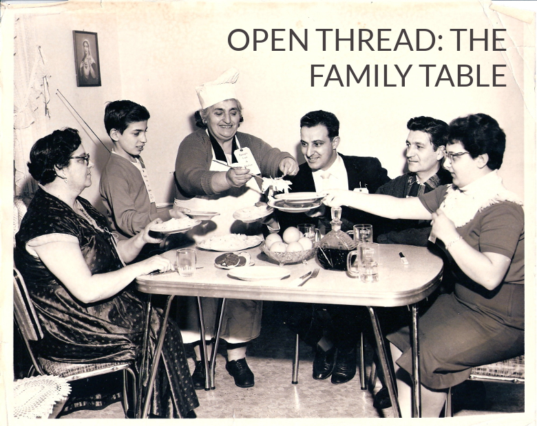 Family Table | A Practical Wedding