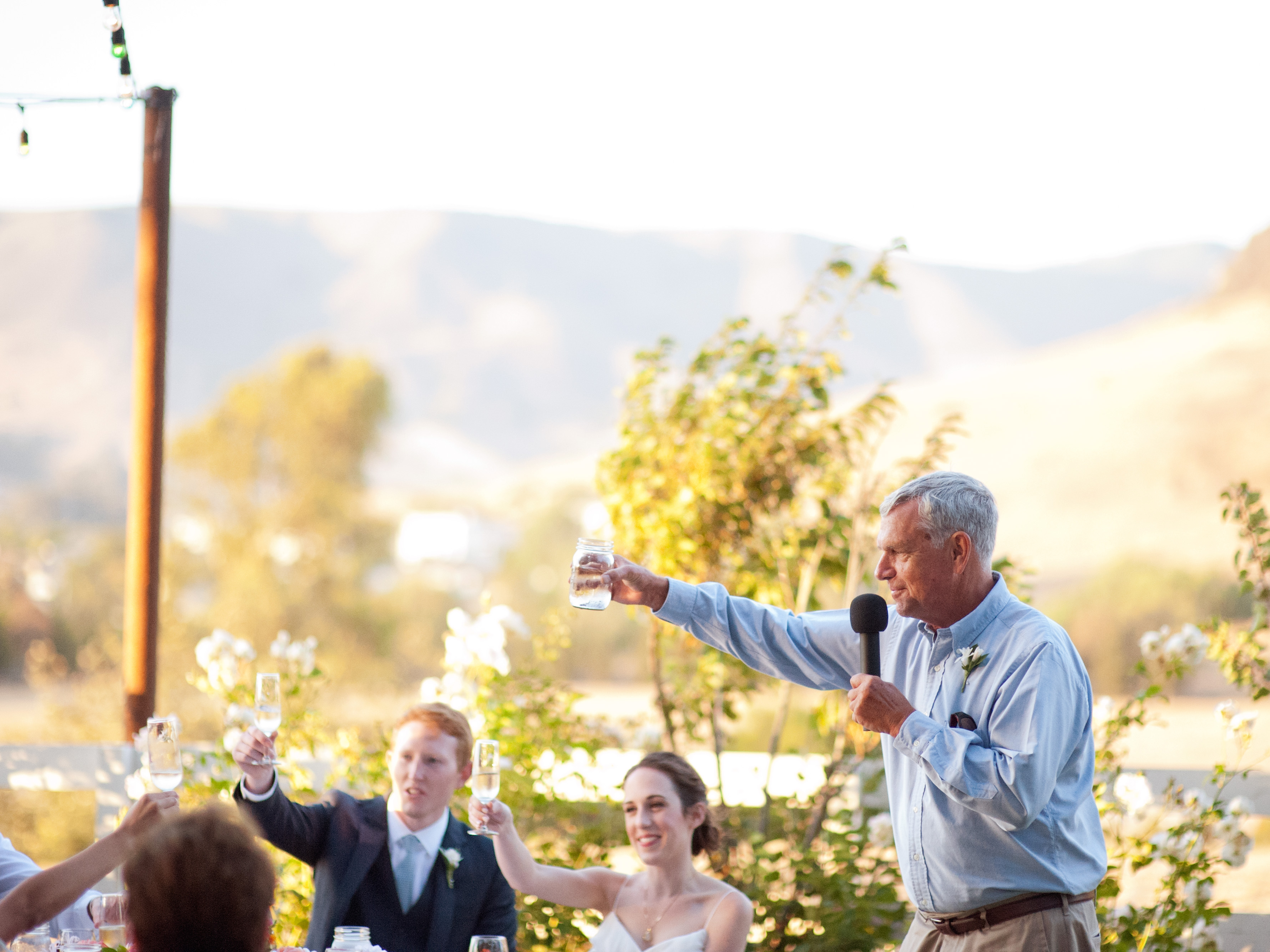 A windy ranch wedding | A Practical Wedding (30)