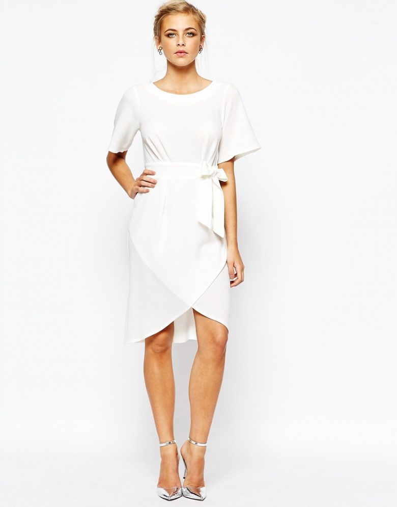 short simple scoop neck wedding dress with sleeves for the wedding dresses under $500 roundup