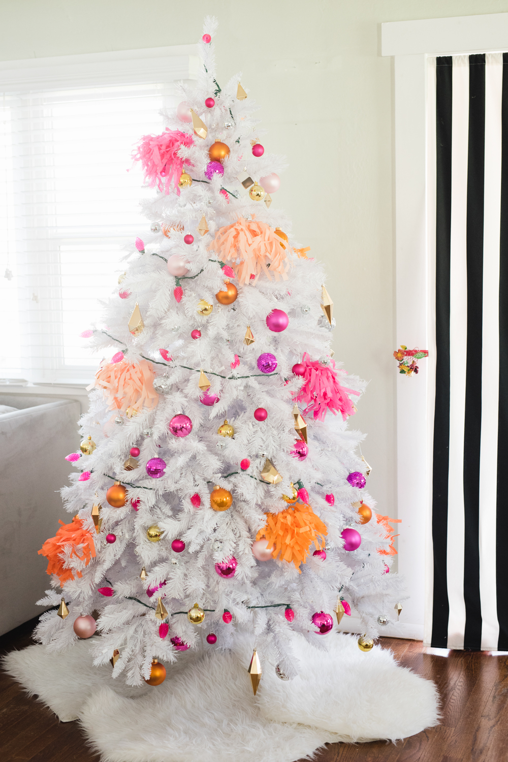 29 Ways To Make The Holidays Magical (Not Commercial) | A Practical Wedding