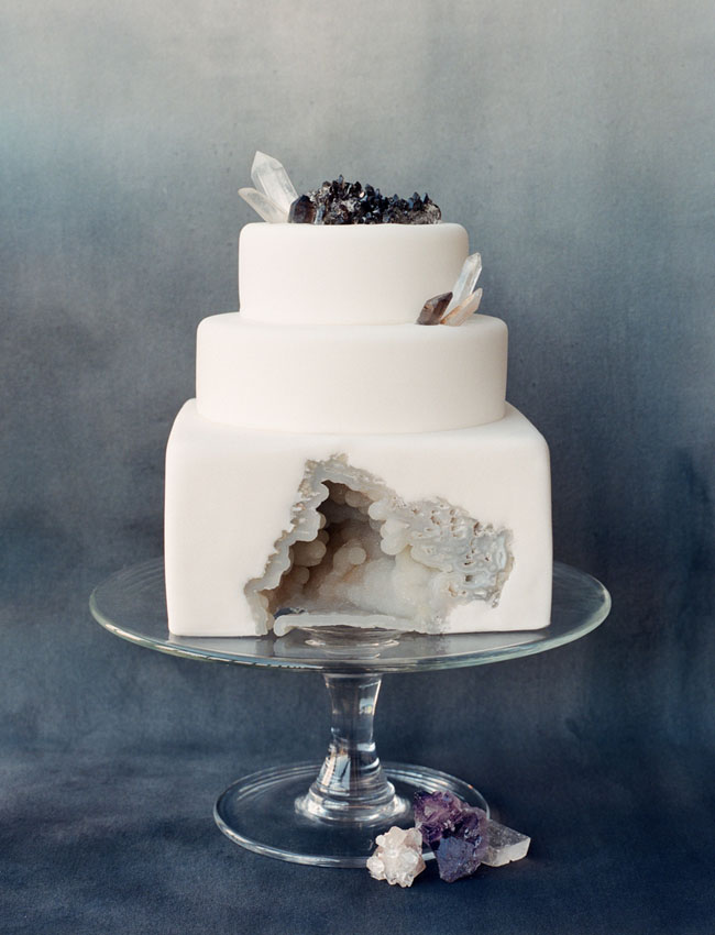 geode cake with crystals