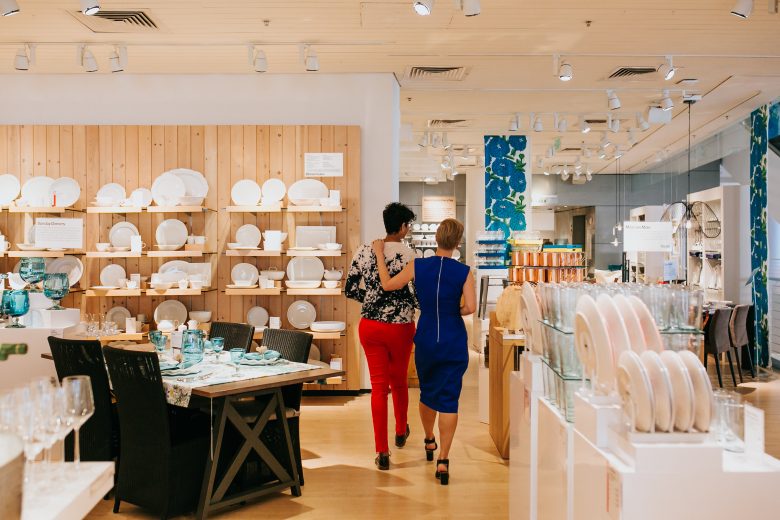 women at crate and barrel registry event