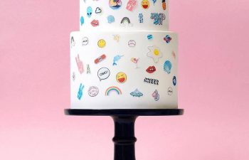 emoji wedding cake