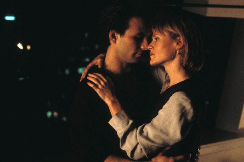 still-of-christian-slater-and-mary-stuart-masterson-in-bed-of-roses-(1996)-large-picture