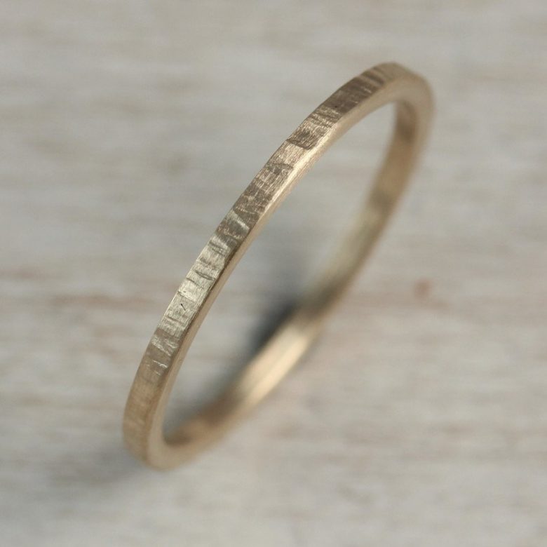 1.25mm_Square_Wood_Texture_-_14k_Yellow_Gold-5