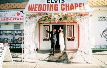 couple eloping in las vegas