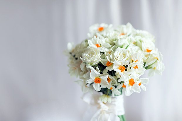 narcissus wedding bouquet