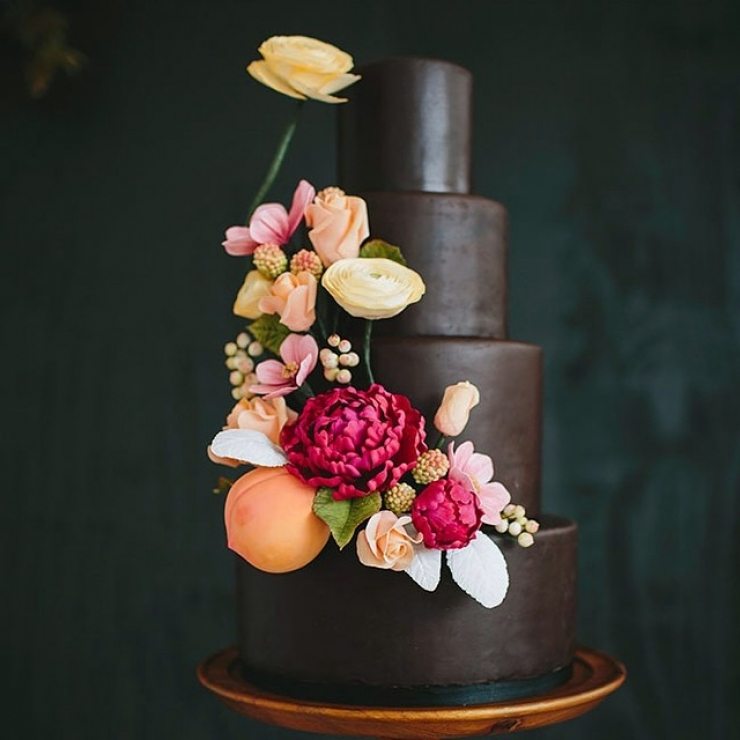 dark chocolate wedding cake