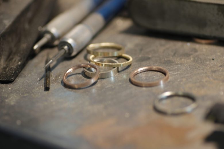 how lolide makes wedding bands