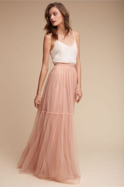 45 Nursing Friendly Dresses for Spring and Summer | A Practical Wedding