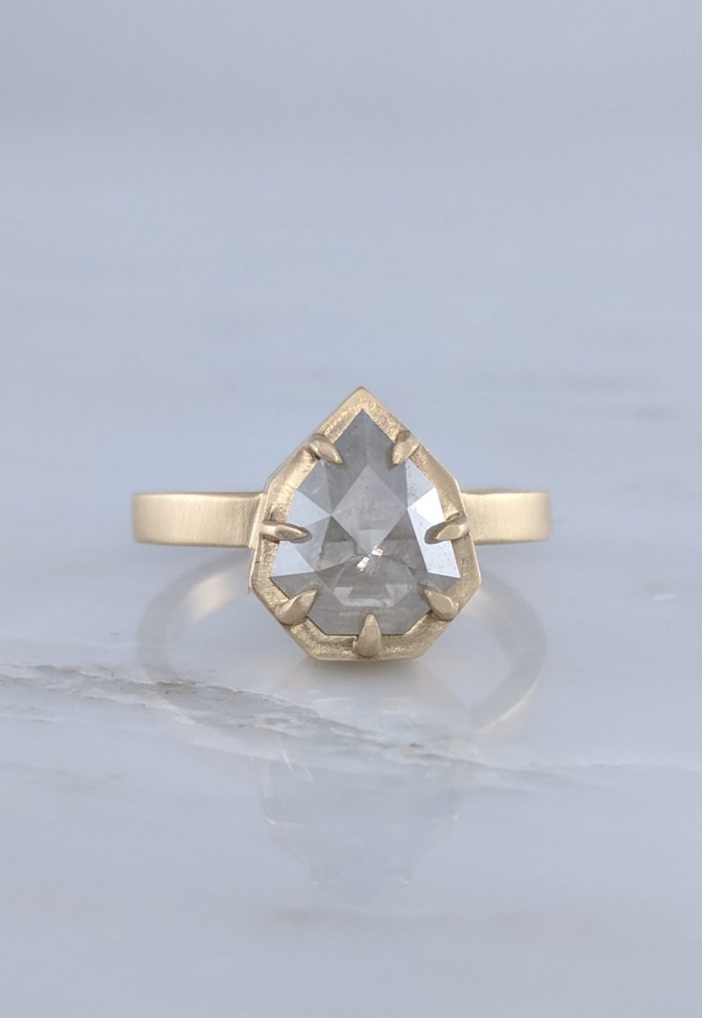 Geometric Diamond 7 Prong Ring in 14K Yellow Gold