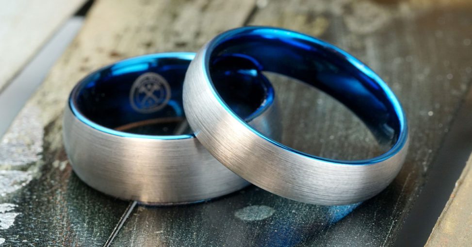 manly bands ring silver with blue insert