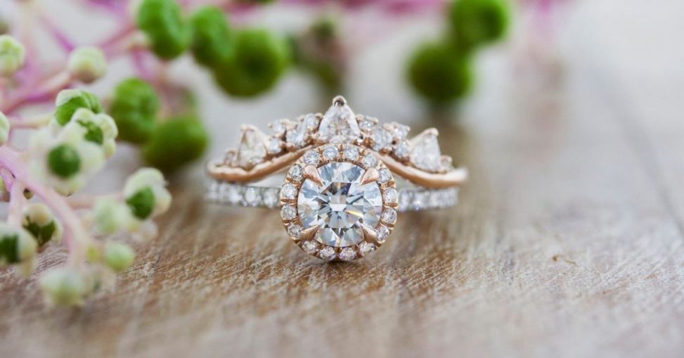 A beautiful engagement ring with many, many diamonds