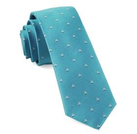 aqua tie with dots