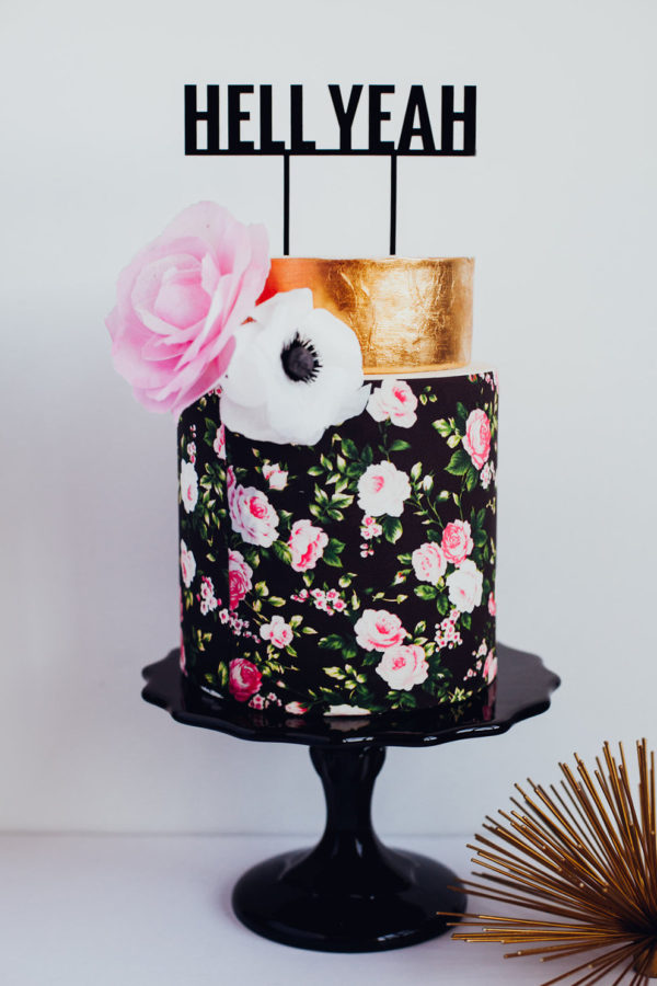 30 Wedding Cake Toppers That Are Actually Awesome Apw 