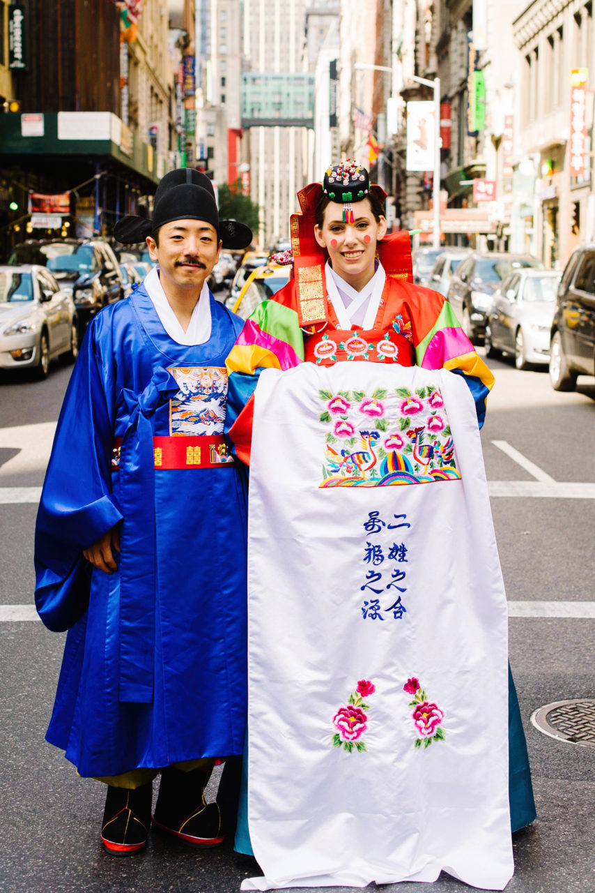 Kelly Prizel photo of a bride and groom wearing traditional Korean outfits