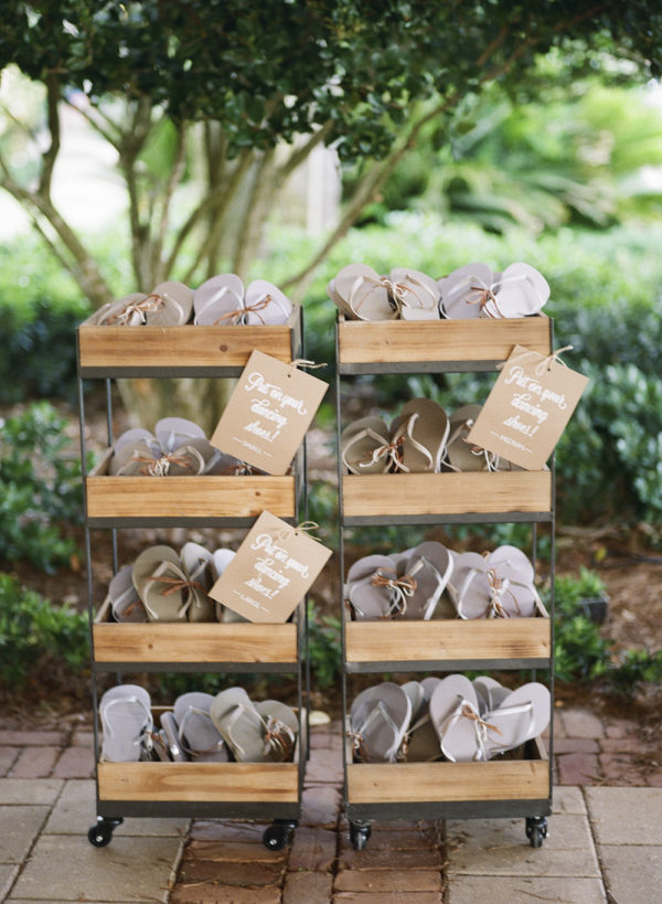 Flip flop wedding favors