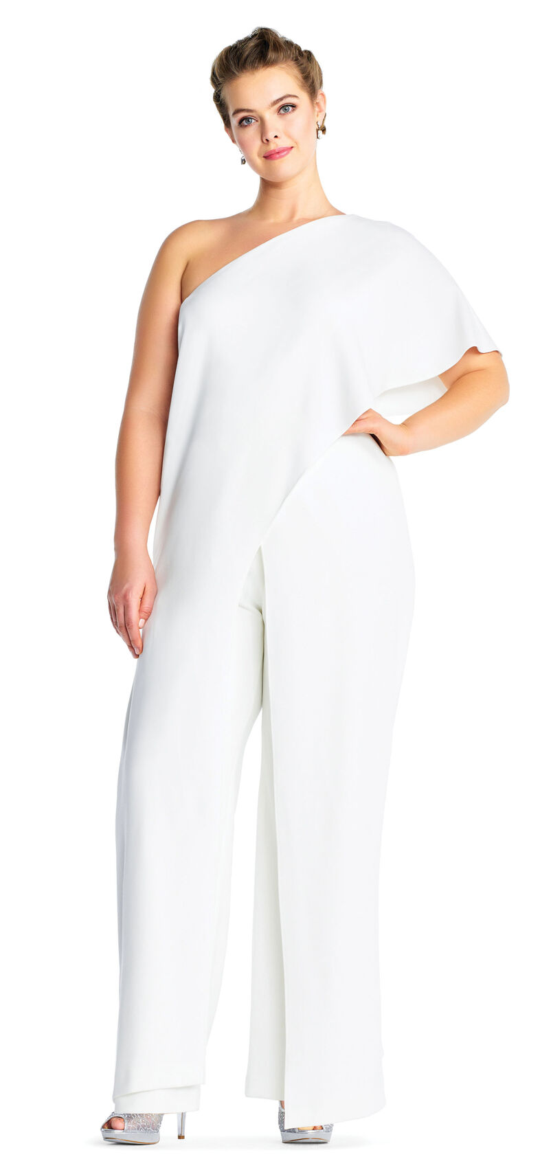 A structured design, one shoulder silhouette with flutter sleeve, and long wide leg pants.