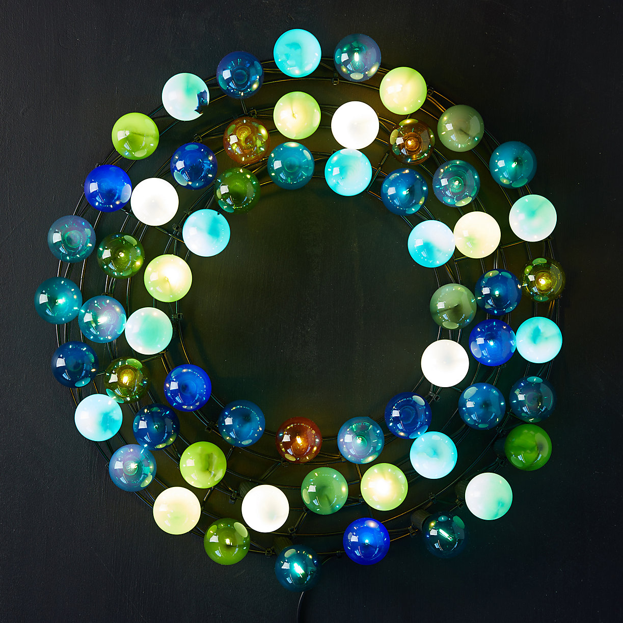 blue and green lightbulb wreath