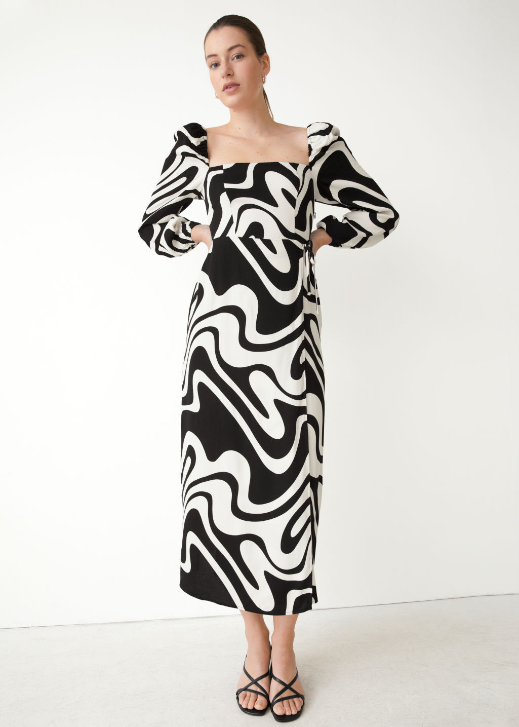 swirl pattern black and white dress